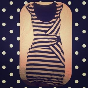 *last chance* GUESS Dress